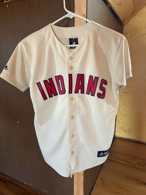 Vintage Majestic Indians Jersey with sewn on letters! V good used condition!